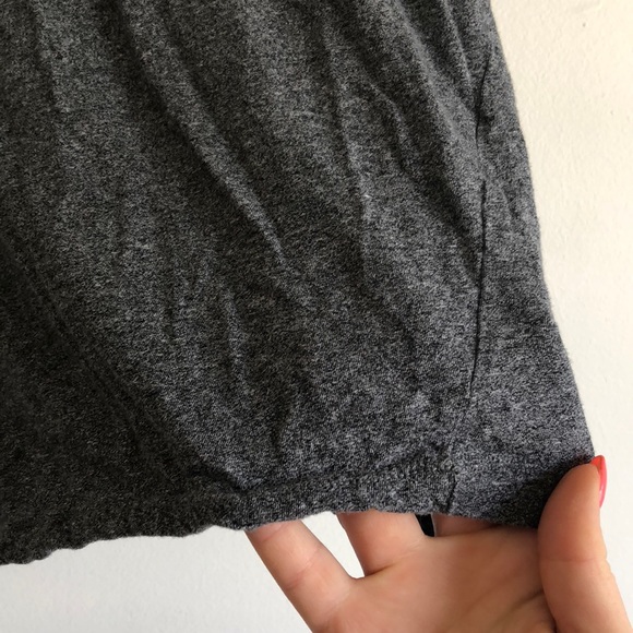 H&M “Everywhere” t-shirt! - Picture 2 of 4